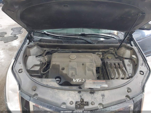 44806097 :رقم المزاد ، 3GYFNFE34ES582843 vin ، 2014 Cadillac Srx Performance Collection مزاد بيع