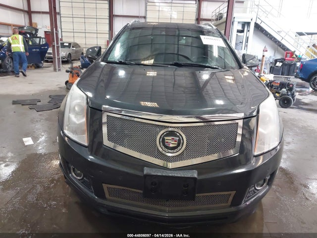 44806097 :رقم المزاد ، 3GYFNFE34ES582843 vin ، 2014 Cadillac Srx Performance Collection مزاد بيع