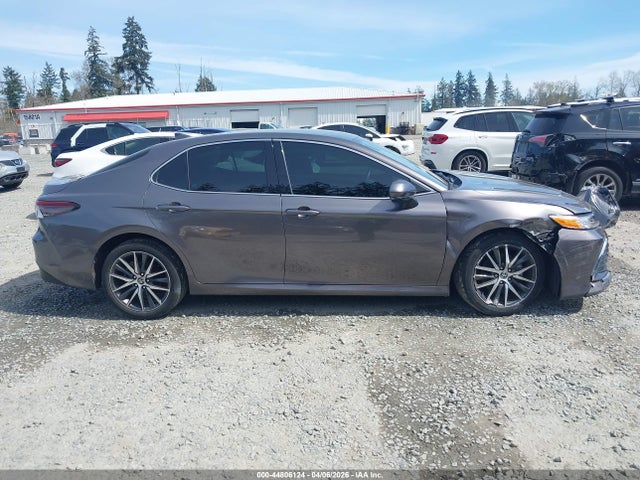 4T1F11BKXRU109045 Toyota CAMRY XLE