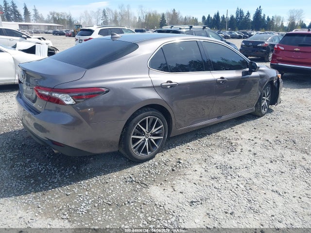 4T1F11BKXRU109045 Toyota CAMRY XLE
