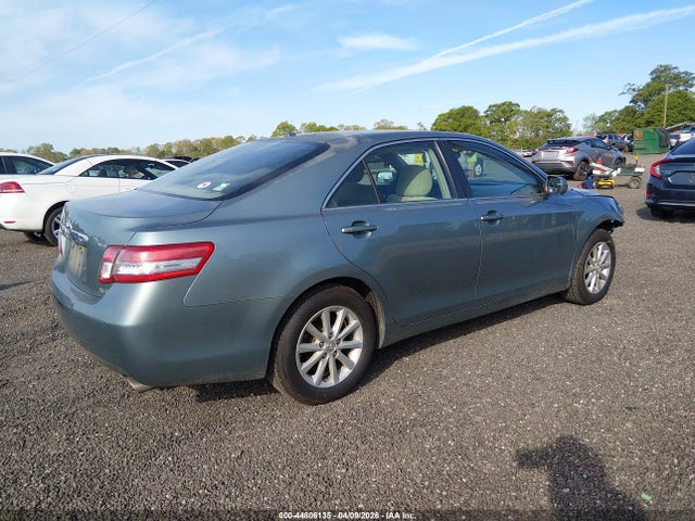 44806135 :رقم المزاد ، 4T1BF3EK0BU653311 vin ، 2011 Toyota Camry Xle مزاد بيع