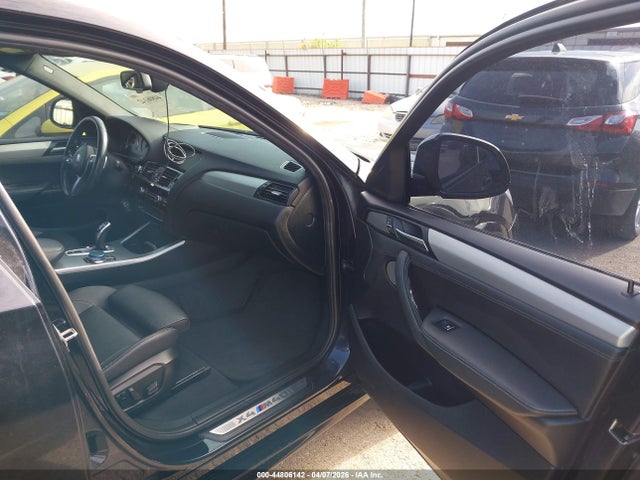 2017 BMW X4 5UXXW7C5XH0U26091 Photo 4