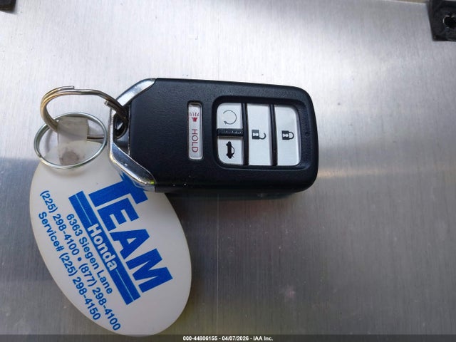 1HGCV1F93JA135402 Honda Accord Touring