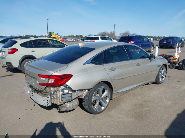 1HGCV1F93JA135402 Honda Accord Touring