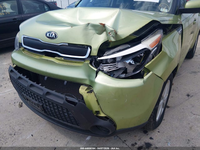 44806164 :رقم المزاد ، KNDJN2A29F7752670 vin ، 2015 Kia Soul مزاد بيع