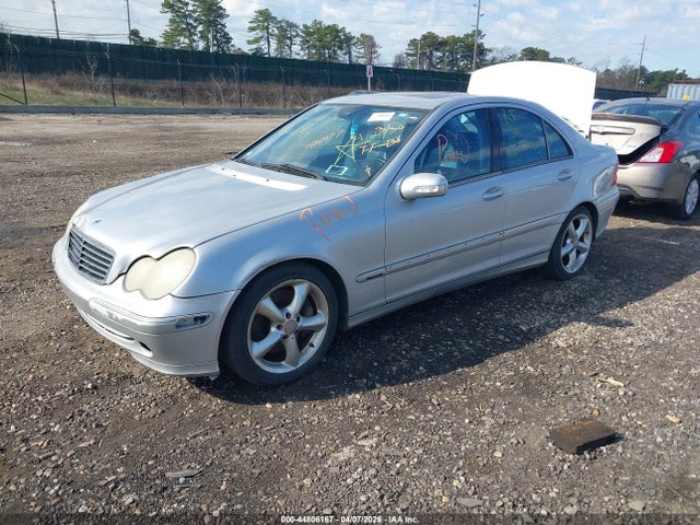 44806167 :رقم المزاد ، WDBRF64J84F505247 vin ، 2004 Mercedes-benz C 320 Sport مزاد بيع