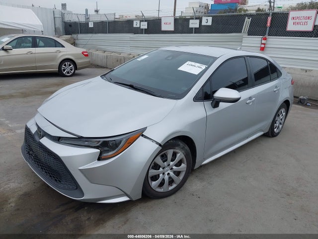 5YFEPMAE4MP214892 Toyota COROLLA LE