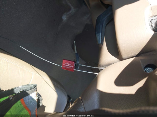 44806253 :رقم المزاد ، JHLRD788X2C054036 vin ، 2002 Honda Cr-v Ex مزاد بيع