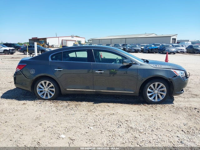2016 Buick Lacrosse Leather მანქანა იყიდება აუქციონზე, vin: 1G4GB5G32GF285647, აუქციონის ნომერი: 44806269