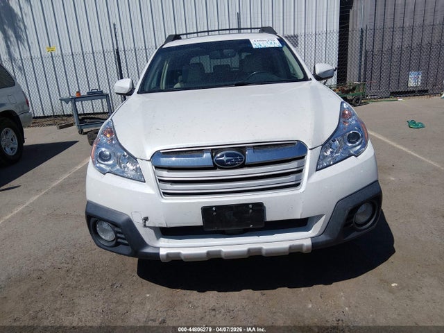 4S4BRCLC1E3281958 Subaru Outback 2.5i Limited