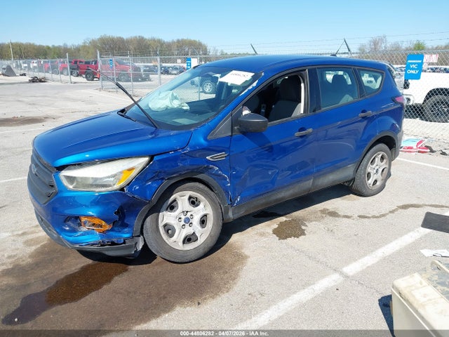44806282 :رقم المزاد ، 1FMCU0F77HUE14396 vin ، 2017 Ford Escape S مزاد بيع