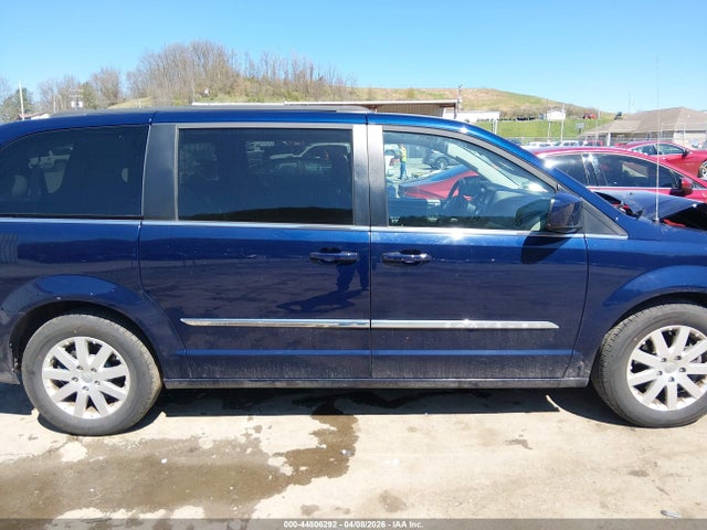 Продажа на аукционе авто 2016 Chrysler Town & Country Touring, vin: 2C4RC1BG0GR110903, номер лота: 44806292