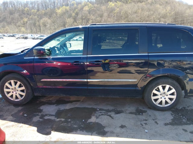 Продажа на аукционе авто 2016 Chrysler Town & Country Touring, vin: 2C4RC1BG0GR110903, номер лота: 44806292