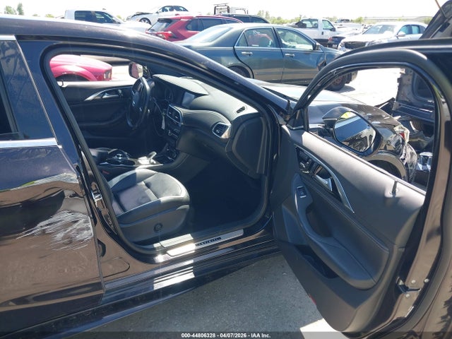 44806328 :رقم المزاد ، SJKCH5CP4HA021089 vin ، 2017 Infiniti Qx30 Sport مزاد بيع
