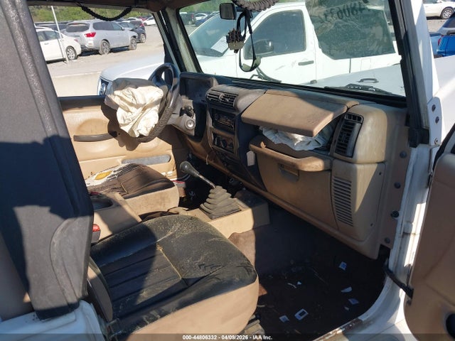 44806332 :رقم المزاد ، 1J4FY49SXXP414106 vin ، 1999 Jeep Wrangler Sahara مزاد بيع