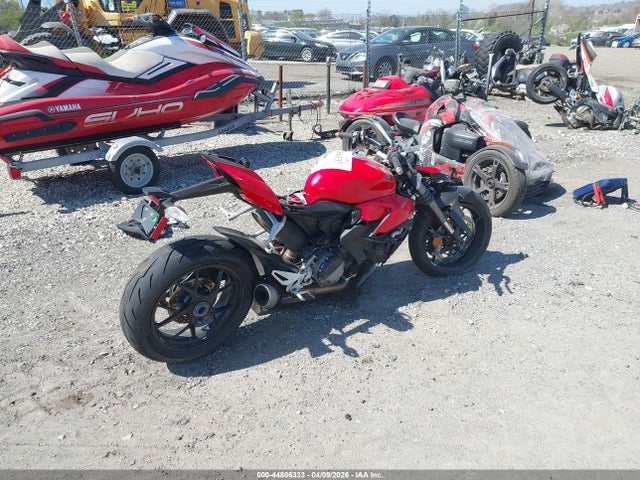 ZDMFAKYW1PB005450 Ducati Streetfighter V2