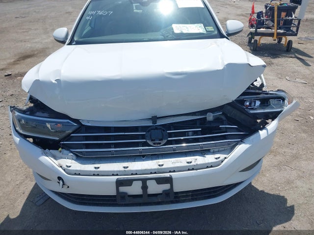 Продаж на аукціоні авто 2019 Volkswagen Jetta 1.4t Sel, vin: 3VWEB7BU2KM235442, номер лоту: 44806344