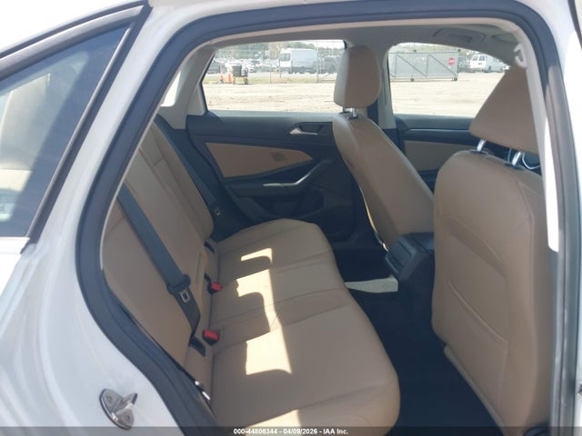 Продаж на аукціоні авто 2019 Volkswagen Jetta 1.4t Sel, vin: 3VWEB7BU2KM235442, номер лоту: 44806344
