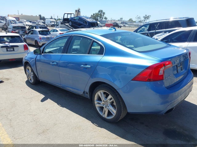 Auction sale of the 2014 Volvo S60 T5/t5 Platinum/t5 Premier/t5 Premier Plus, vin: YV1612FS2E2283227, lot number: 44806349