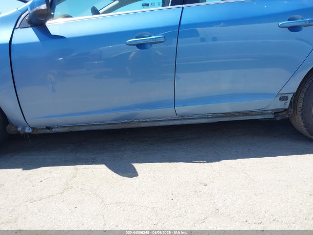 Auction sale of the 2014 Volvo S60 T5/t5 Platinum/t5 Premier/t5 Premier Plus, vin: YV1612FS2E2283227, lot number: 44806349
