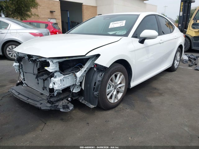 Toyota CAMRY LE 2025 4T1DAACK2SU203125 Image 2