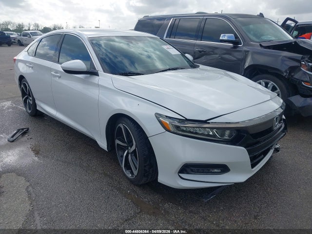44806364 :رقم المزاد ، 1HGCV1F39JA169162 vin ، 2018 Honda Accord Sport مزاد بيع