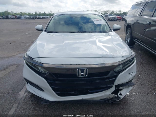 44806364 :رقم المزاد ، 1HGCV1F39JA169162 vin ، 2018 Honda Accord Sport مزاد بيع