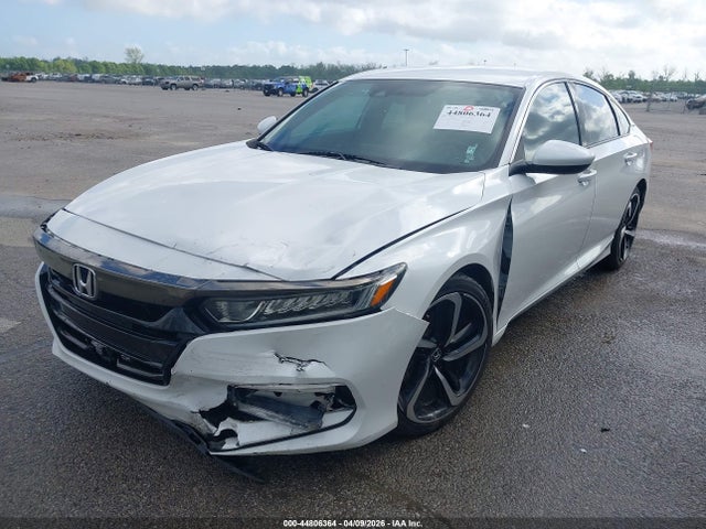 44806364 :رقم المزاد ، 1HGCV1F39JA169162 vin ، 2018 Honda Accord Sport مزاد بيع