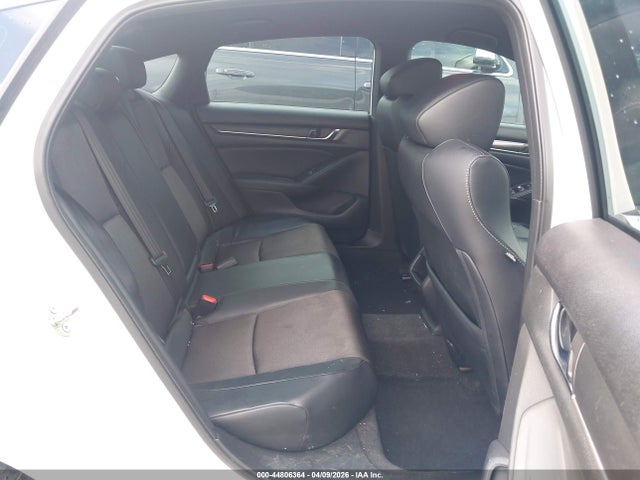 44806364 :رقم المزاد ، 1HGCV1F39JA169162 vin ، 2018 Honda Accord Sport مزاد بيع