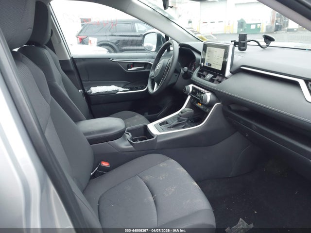 Auction sale of the 2025 Toyota Rav4 Xle, vin: 2T3P1RFV2SW506687, lot number: 44806367