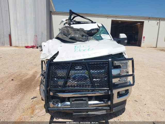 Продажа на аукционе авто 2019 Ford F-350 Lariat, vin: 1FT8W3BTXKEE53137, номер лота: 44806372