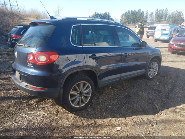 44806374 :رقم المزاد ، WVGBV7AX8BW552923 vin ، 2011 Volkswagen Tiguan Se مزاد بيع