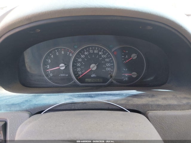 44806384 :رقم المزاد ، KNDUP131446532636 vin ، 2004 Kia Sedona Ex/lx مزاد بيع