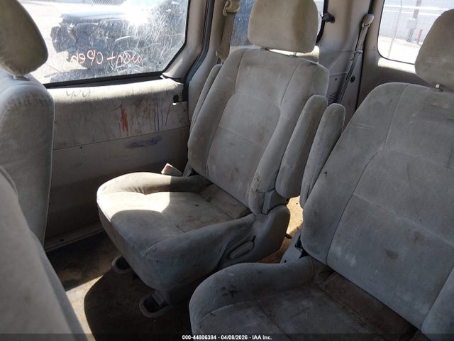 44806384 :رقم المزاد ، KNDUP131446532636 vin ، 2004 Kia Sedona Ex/lx مزاد بيع