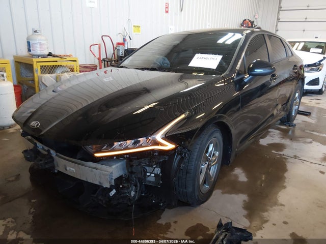 44806393 :رقم المزاد ، 5XXG14J24MG006570 vin ، 2021 Kia K5 Lxs مزاد بيع