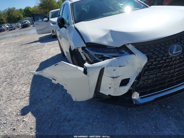 Продажа на аукционе авто 2021 Lexus Ux 200, vin: JTHX3JBH3M2032044, номер лота: 44806402
