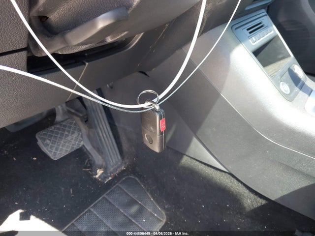 2015 VOLKSWAGEN TIGUAN WVGAV7AX5FW591034 Photo 10