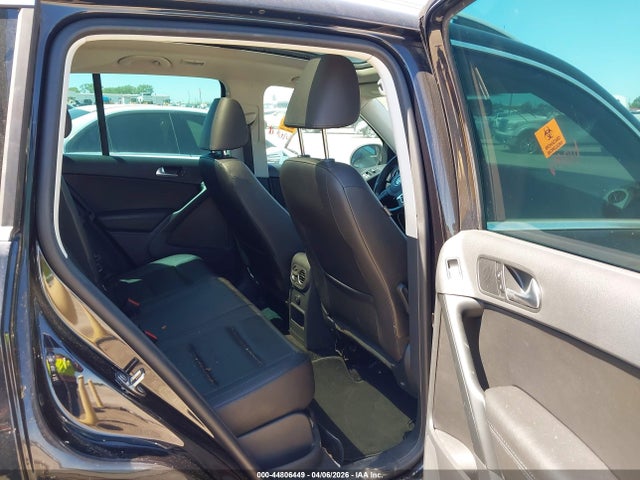 2015 VOLKSWAGEN TIGUAN WVGAV7AX5FW591034 Photo 7