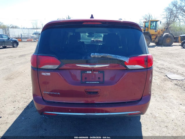 44806458 :رقم المزاد ، 2C4RC1BG2HR520054 vin ، 2017 Chrysler Pacifica Touring-l مزاد بيع
