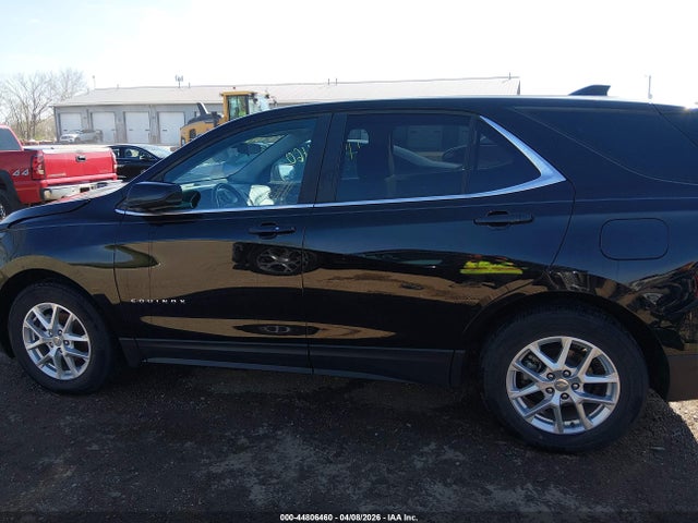 44806460 :رقم المزاد ، 3GNAXKEV2NL238899 vin ، 2022 Chevrolet Equinox Fwd Lt مزاد بيع