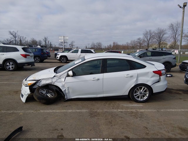 44806476 :رقم المزاد ، 1FADP3F27HL259639 vin ، 2017 Ford Focus Se مزاد بيع