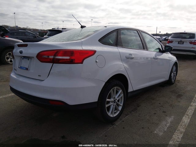 44806476 :رقم المزاد ، 1FADP3F27HL259639 vin ، 2017 Ford Focus Se مزاد بيع