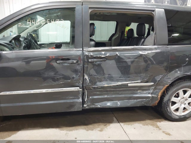 44806482 :رقم المزاد ، 2C4RC1BG3CR338002 vin ، 2012 Chrysler Town & Country Touring مزاد بيع