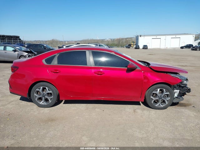 2019 Kia Forte Lxs მანქანა იყიდება აუქციონზე, vin: 3KPF24ADXKE095951, აუქციონის ნომერი: 44806486