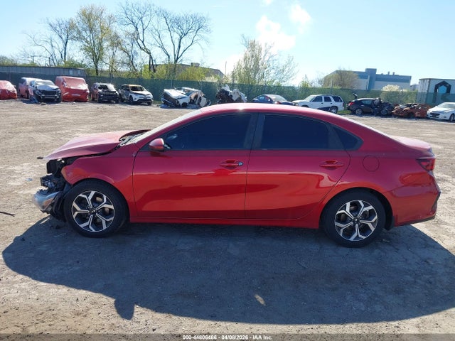 2019 Kia Forte Lxs მანქანა იყიდება აუქციონზე, vin: 3KPF24ADXKE095951, აუქციონის ნომერი: 44806486