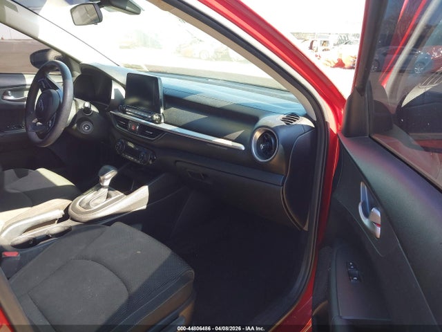 2019 Kia Forte Lxs მანქანა იყიდება აუქციონზე, vin: 3KPF24ADXKE095951, აუქციონის ნომერი: 44806486