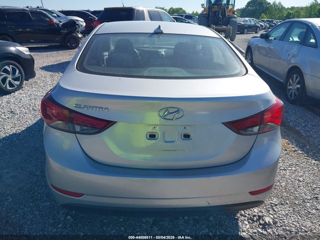 2016 Hyundai Elantra Se მანქანა იყიდება აუქციონზე, vin: 5NPDH4AE5GH690157, აუქციონის ნომერი: 44806511
