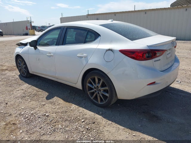 Продажа на аукционе авто 2018 Mazda Mazda3 Touring, vin: 3MZBN1V38JM256465, номер лота: 44806542