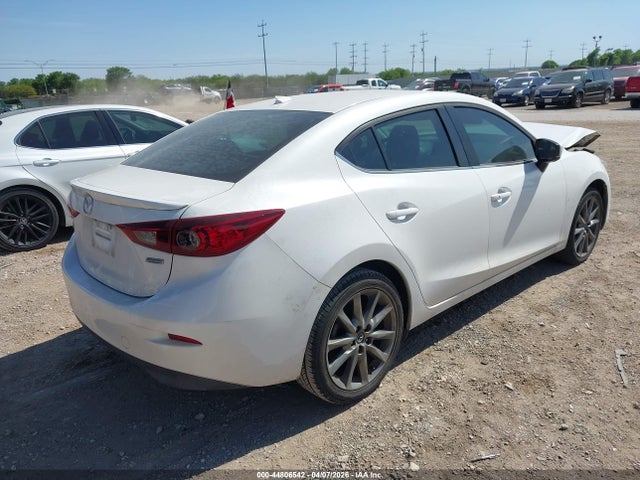 Продажа на аукционе авто 2018 Mazda Mazda3 Touring, vin: 3MZBN1V38JM256465, номер лота: 44806542