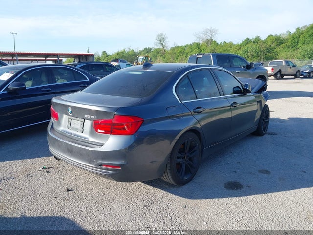 2018 BMW 330I WBA8B9C51JEE83382 Photo 3